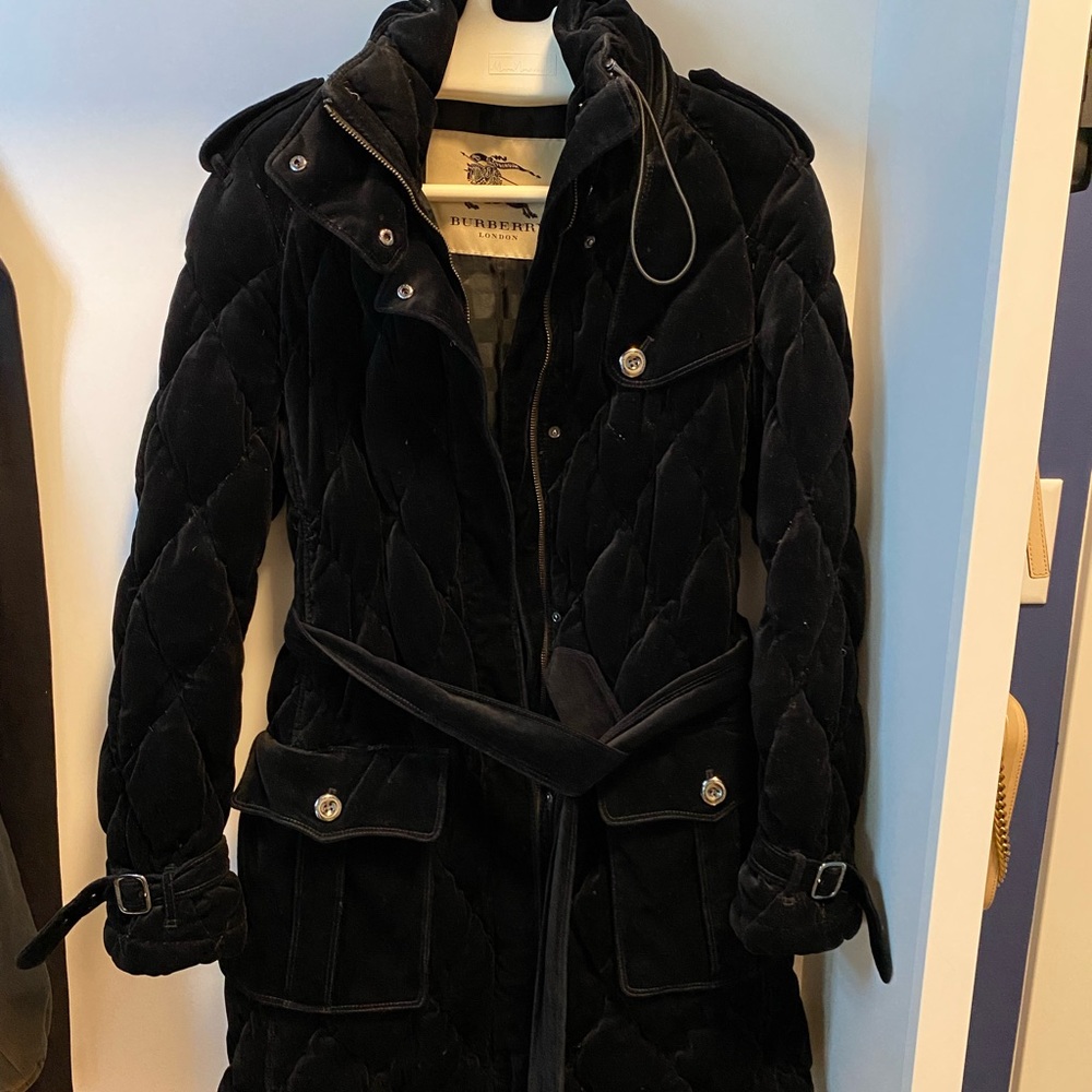 Burberry Velvet puffer coat. Excellent condition. Hidden hood and side pockets.